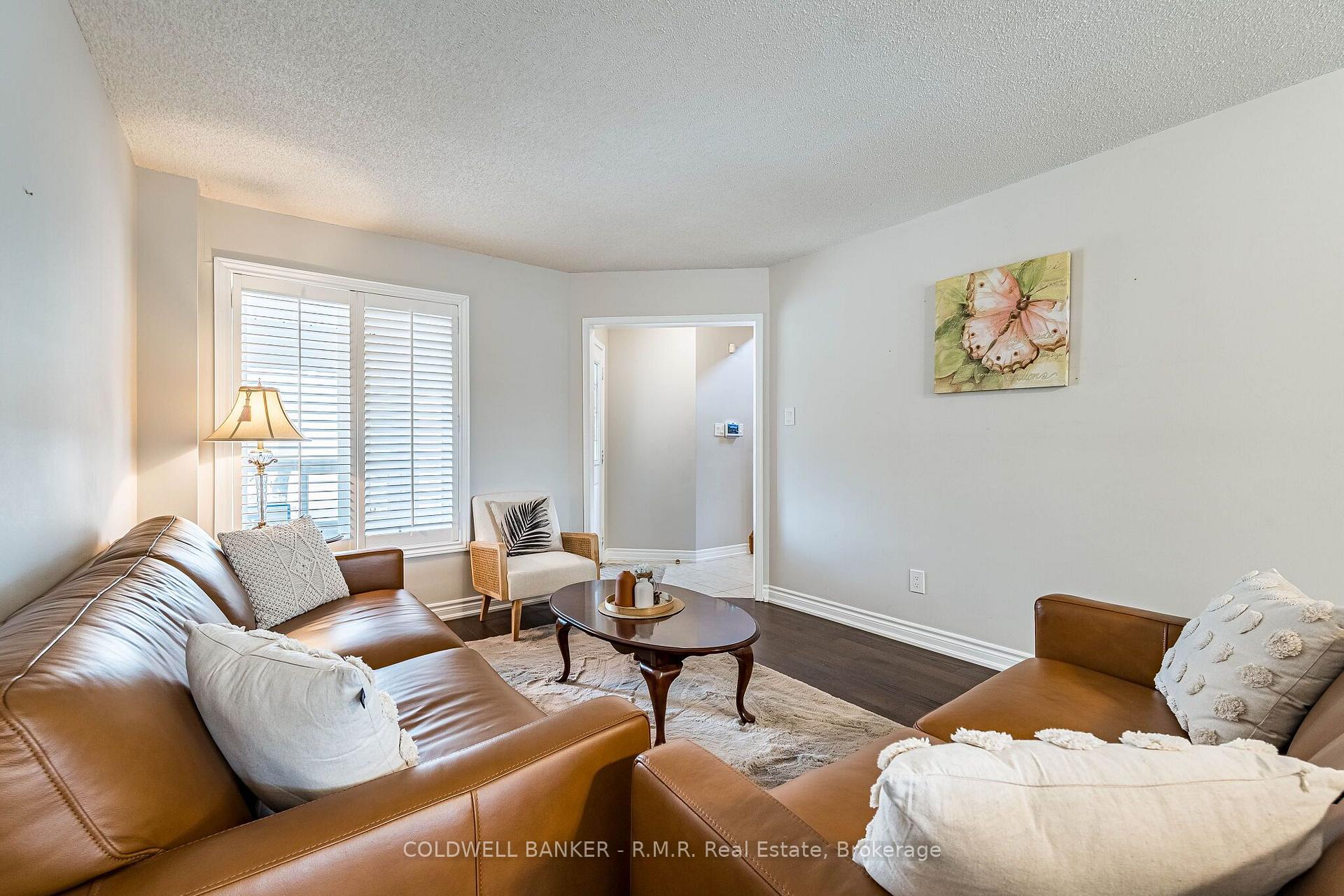Photo 13 of 292 Ukraine Road, Mississauga, Fairview — HOMEH