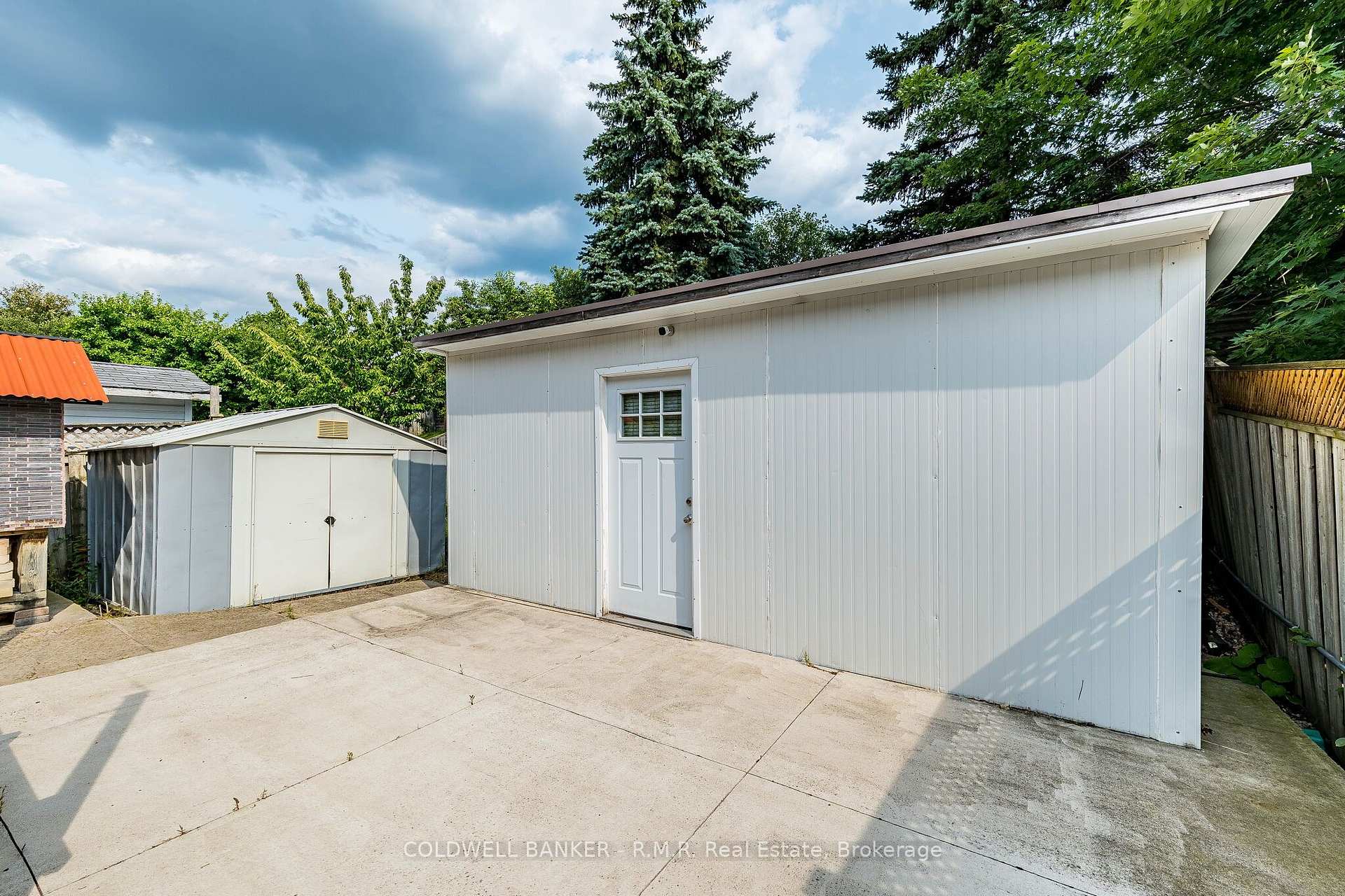 Photo 38 of 292 Ukraine Road, Mississauga, Fairview — HOMEH