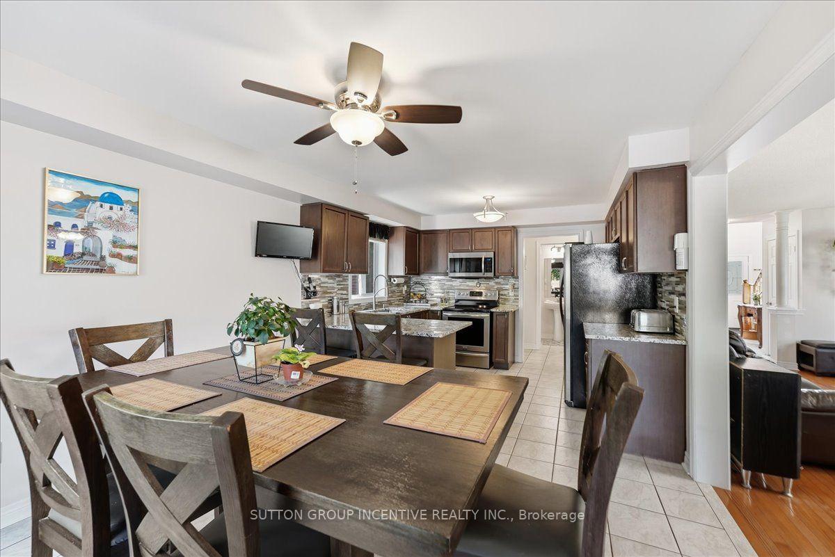 Photo 10 of 17 White Crescent, Barrie, Holly — HOMEH