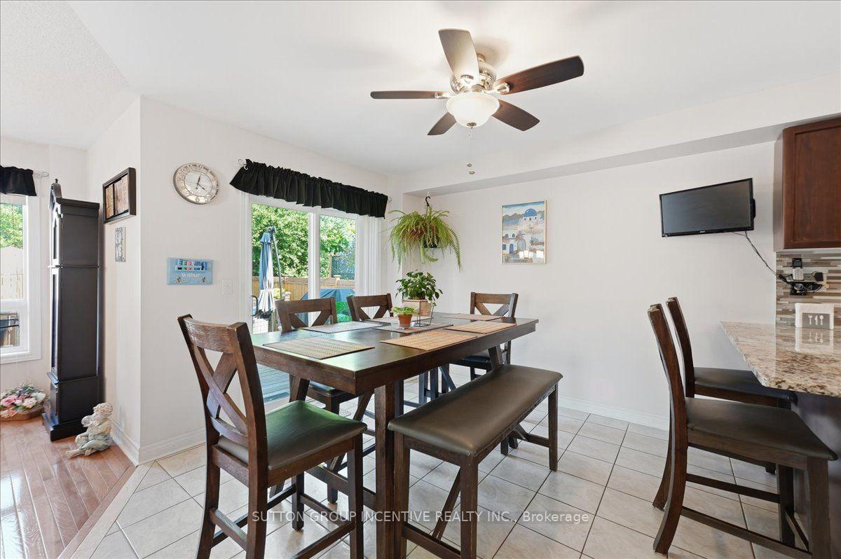 Photo 11 of 17 White Crescent, Barrie, Holly — HOMEH