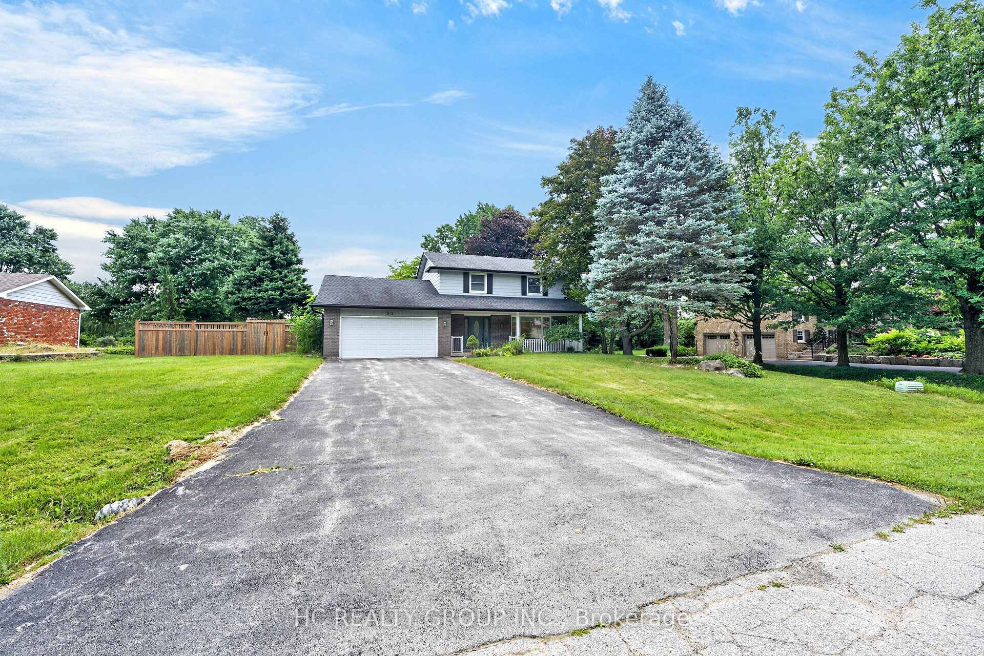 Photo 3 of 22 Fireside Drive, Hamilton, Freelton — HOMEH
