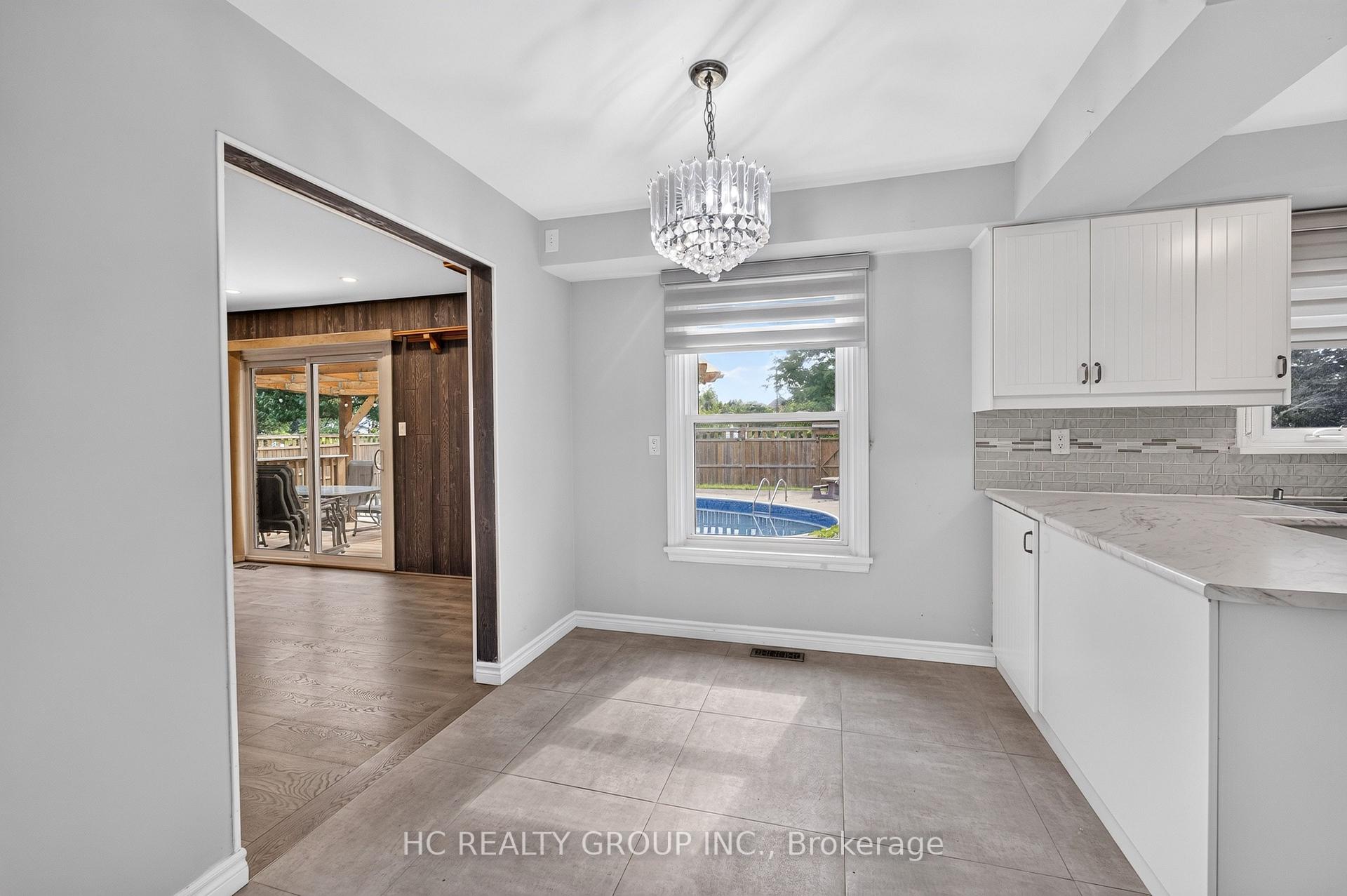 Photo 12 of 22 Fireside Drive, Hamilton, Freelton — HOMEH