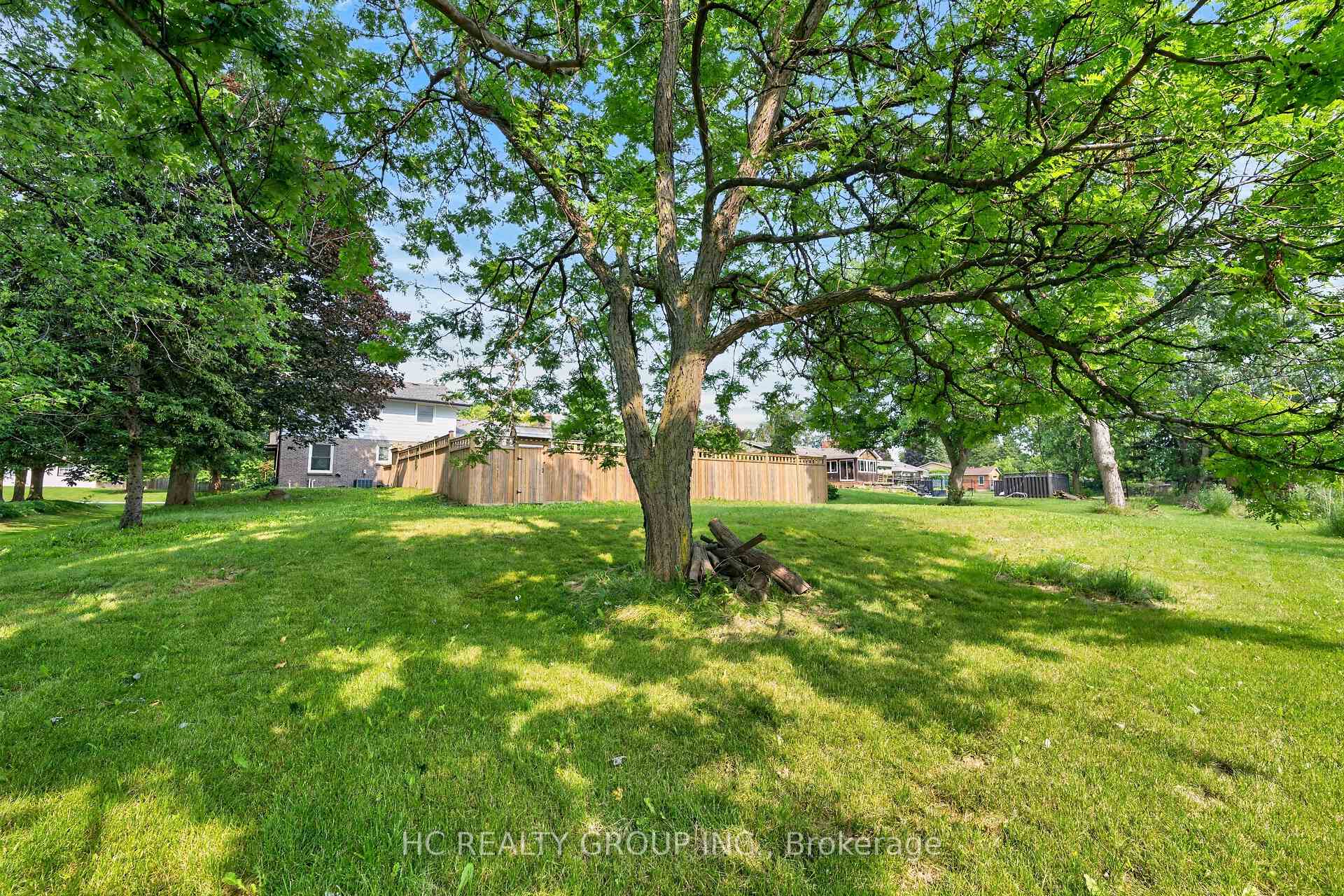 Photo 38 of 22 Fireside Drive, Hamilton, Freelton — HOMEH