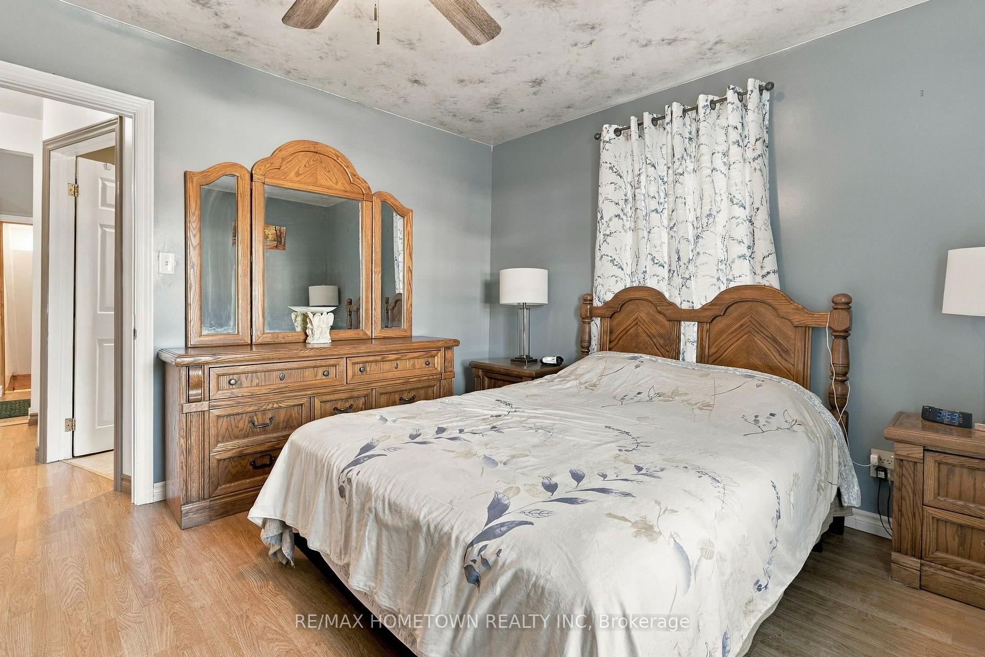 Photo 9 of 8 Brouse Drive E, South Dundas, Iroquois — HOMEH