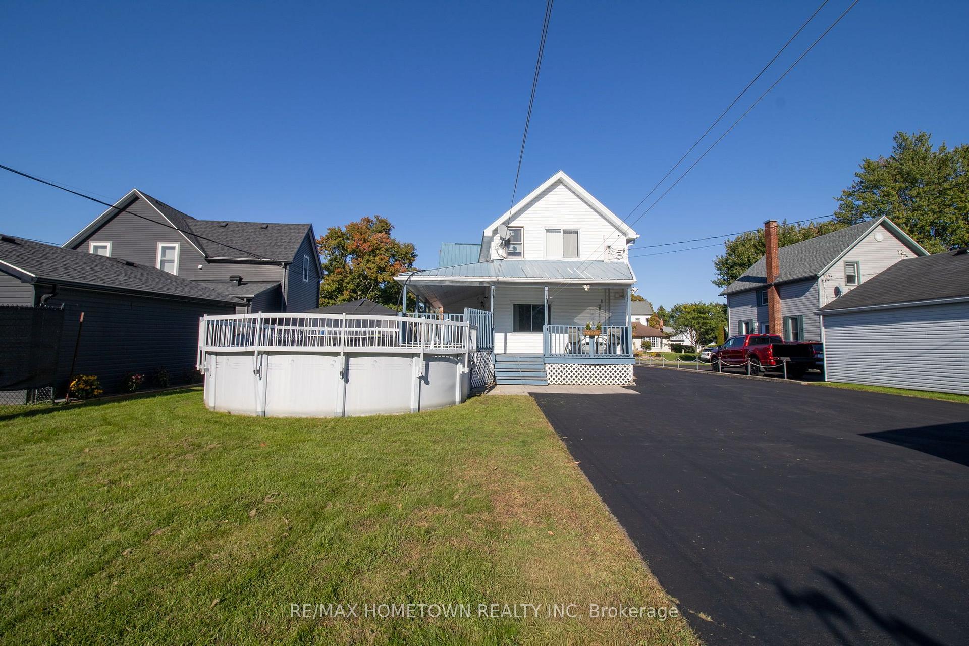 Photo 34 of 8 Brouse Drive E, South Dundas, Iroquois — HOMEH