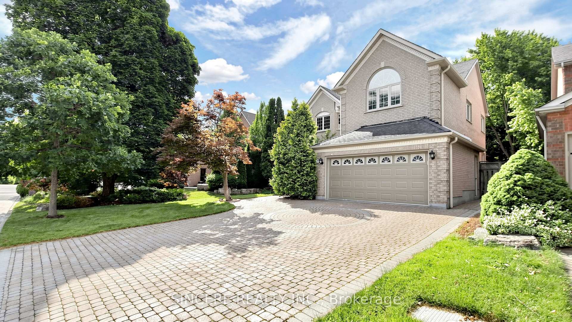Photo 1 of 76 Braeside Square, Markham, Unionville — HOMEH
