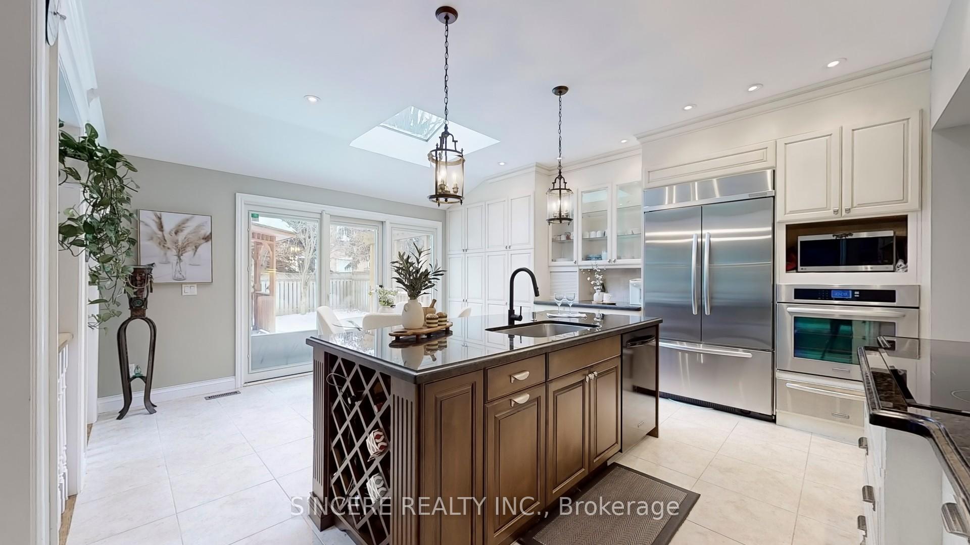 Photo 15 of 76 Braeside Square, Markham, Unionville — HOMEH