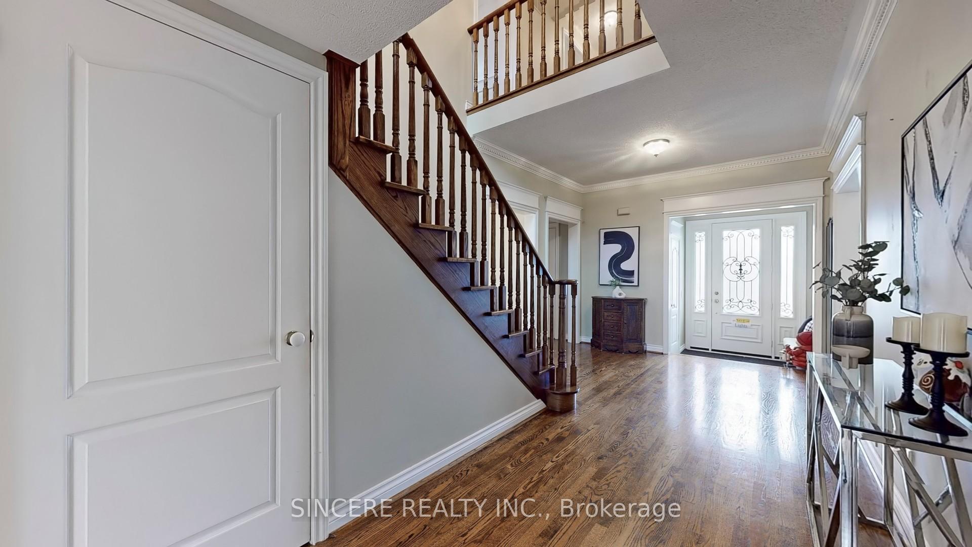 Photo 21 of 76 Braeside Square, Markham, Unionville — HOMEH