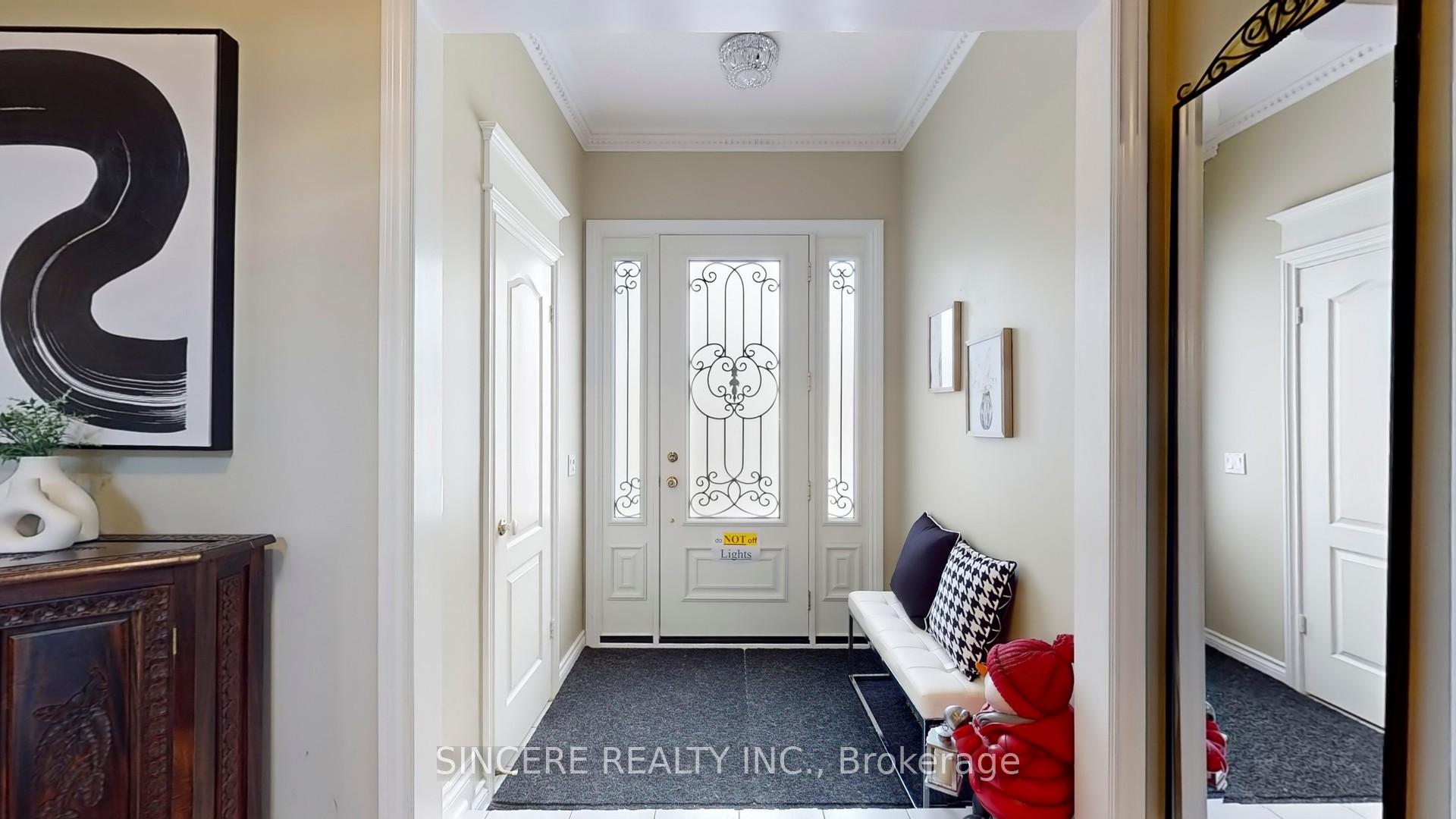 Photo 22 of 76 Braeside Square, Markham, Unionville — HOMEH
