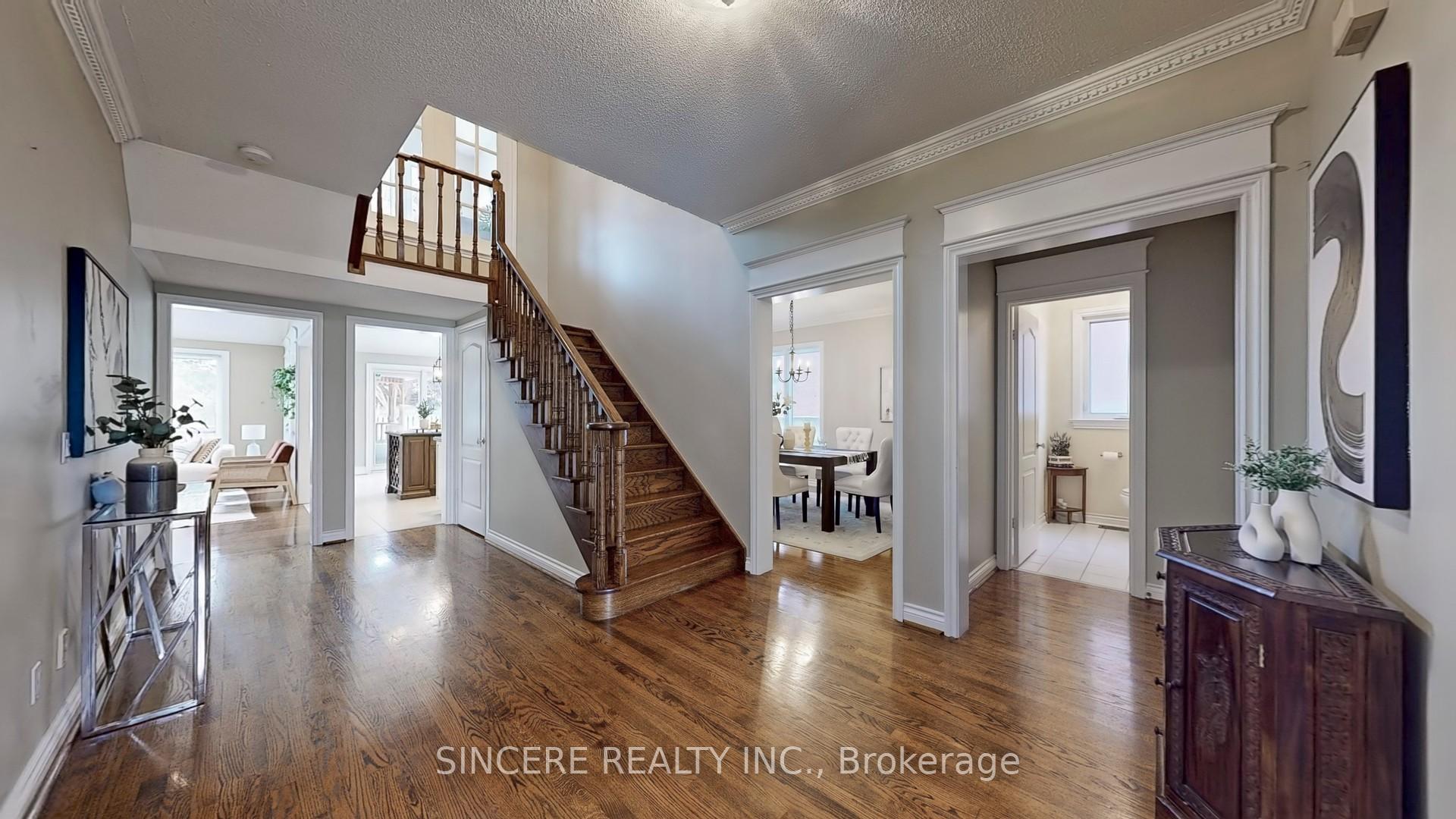 Photo 23 of 76 Braeside Square, Markham, Unionville — HOMEH