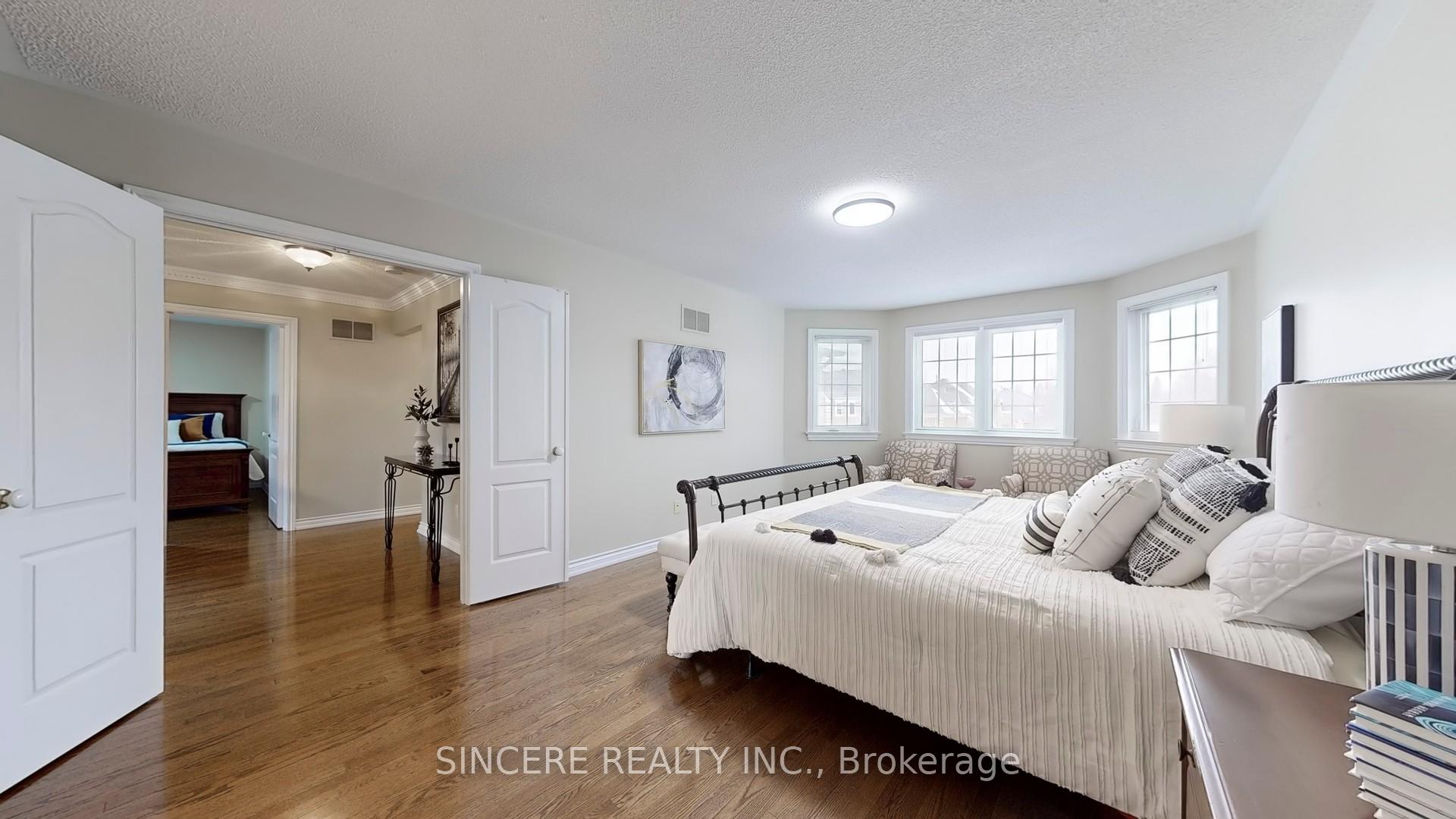 Photo 28 of 76 Braeside Square, Markham, Unionville — HOMEH