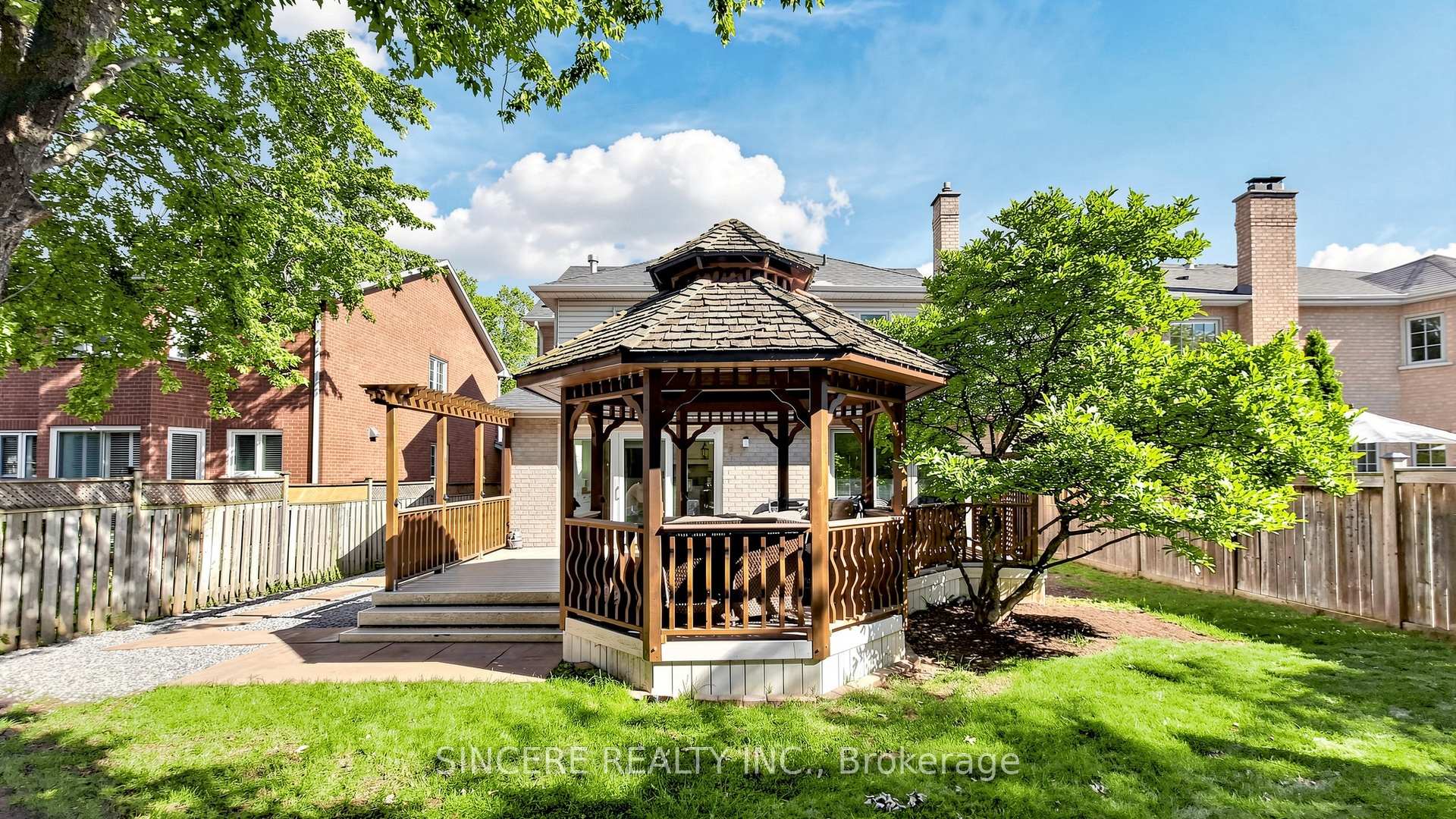 Photo 40 of 76 Braeside Square, Markham, Unionville — HOMEH
