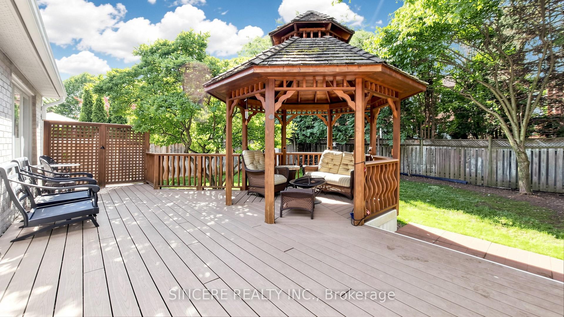 Photo 47 of 76 Braeside Square, Markham, Unionville — HOMEH