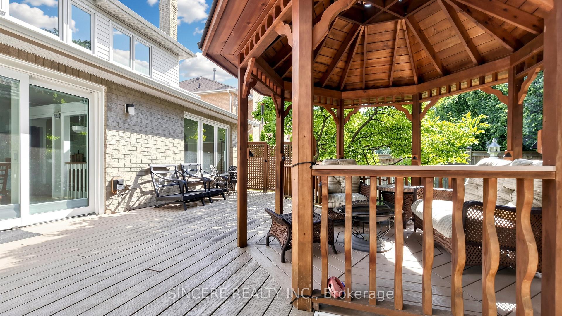 Photo 48 of 76 Braeside Square, Markham, Unionville — HOMEH