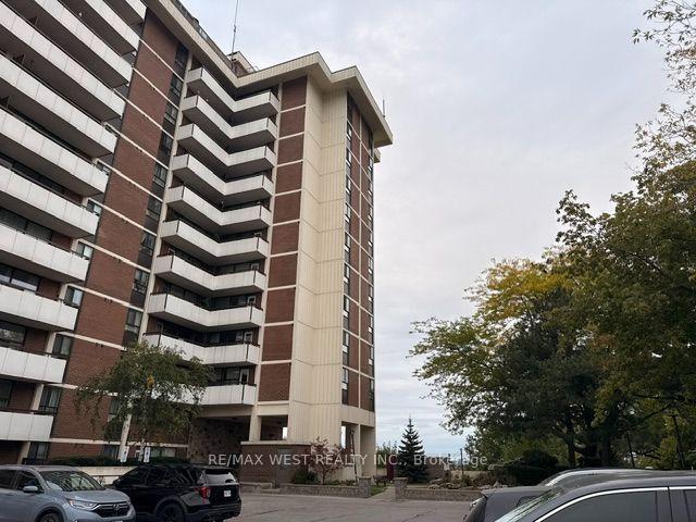 Photo 2 of Unit 1411, 541 Blackthorn Avenue, Toronto, Keelesdale-Eglinton West — HOMEH