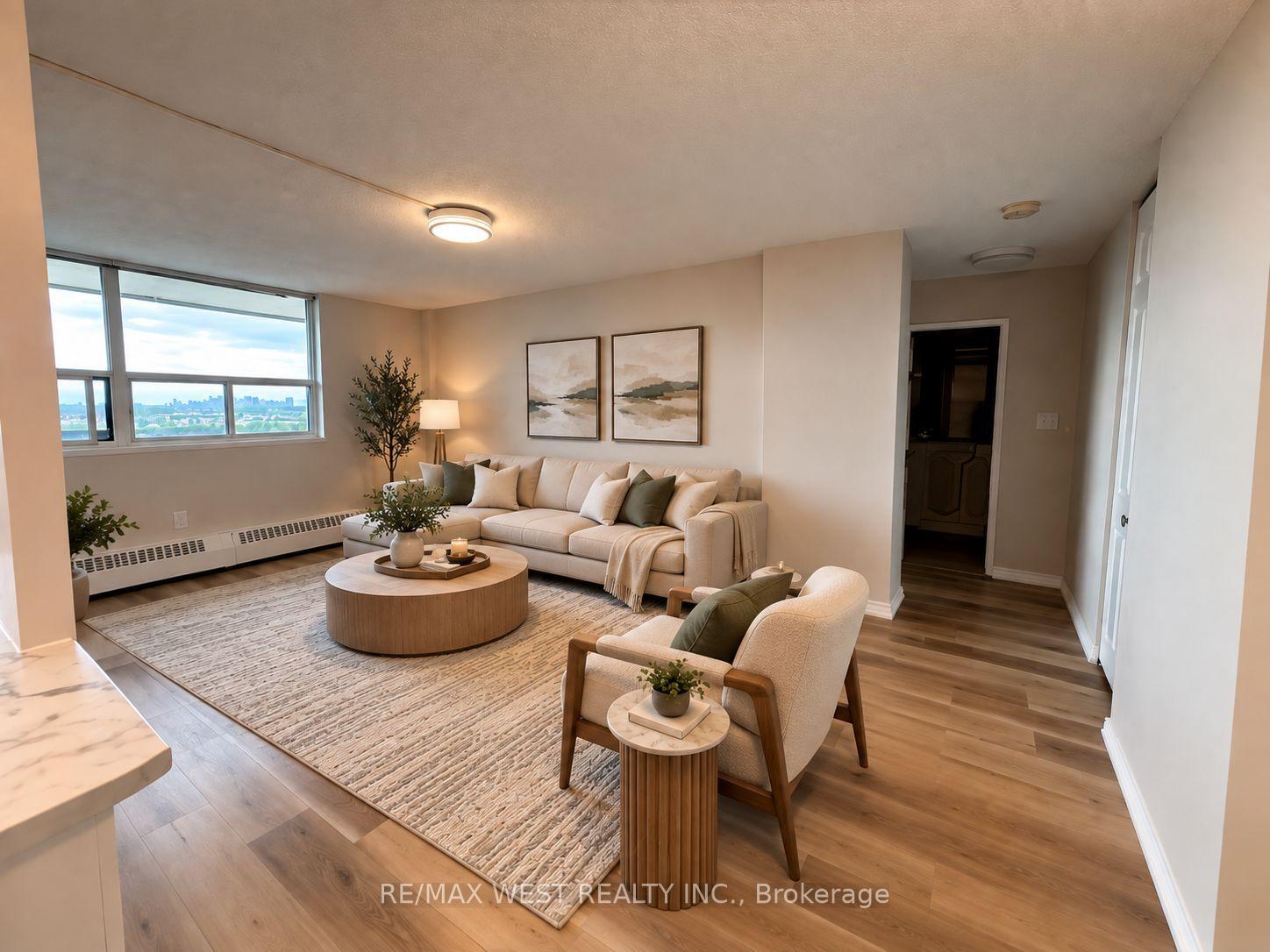 Photo 7 of Unit 1411, 541 Blackthorn Avenue, Toronto, Keelesdale-Eglinton West — HOMEH