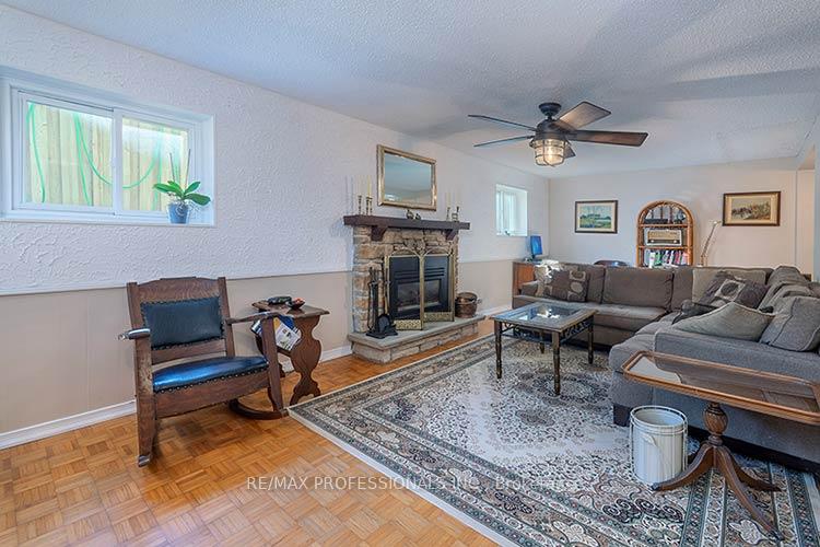 Photo 16 of 3284 Hornbeam Crescent, Mississauga, Erin Mills — HOMEH