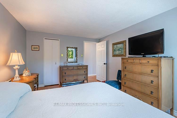 Photo 22 of 3284 Hornbeam Crescent, Mississauga, Erin Mills — HOMEH
