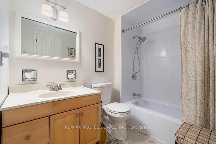 Photo 27 of 3284 Hornbeam Crescent, Mississauga, Erin Mills — HOMEH