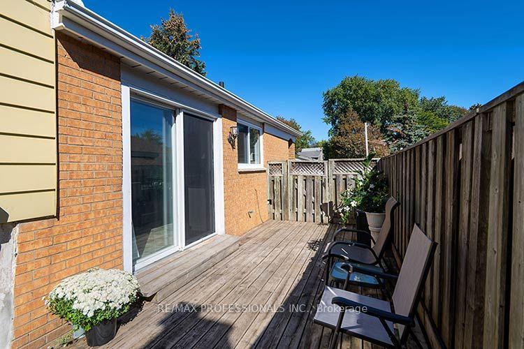 Photo 30 of 3284 Hornbeam Crescent, Mississauga, Erin Mills — HOMEH
