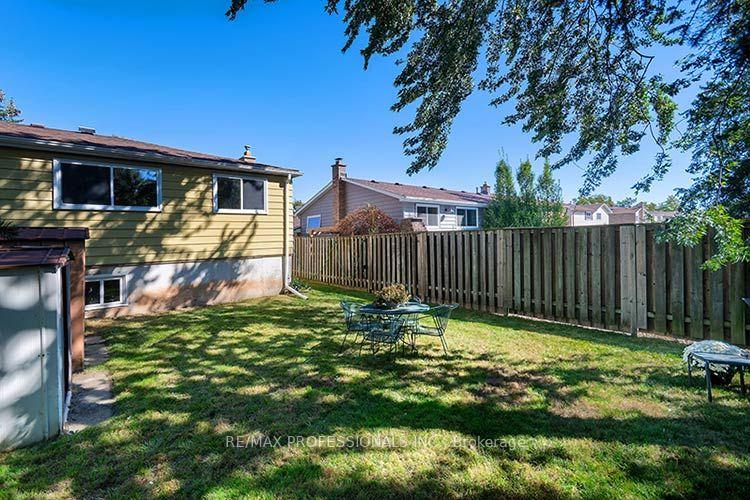 Photo 34 of 3284 Hornbeam Crescent, Mississauga, Erin Mills — HOMEH