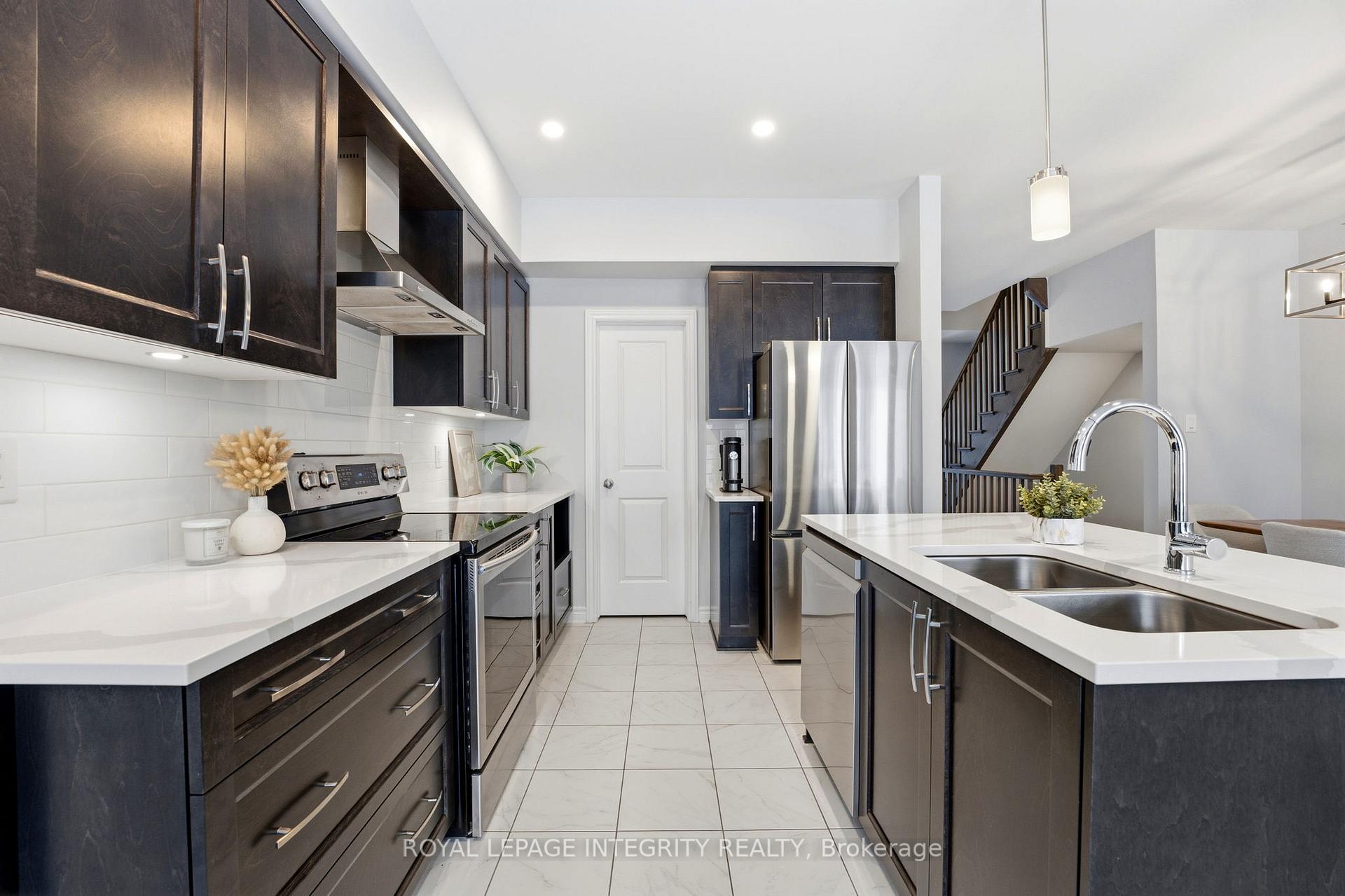 Photo 23 of 13 Brixton Way, Ottawa, Stittsville (South) — HOMEH