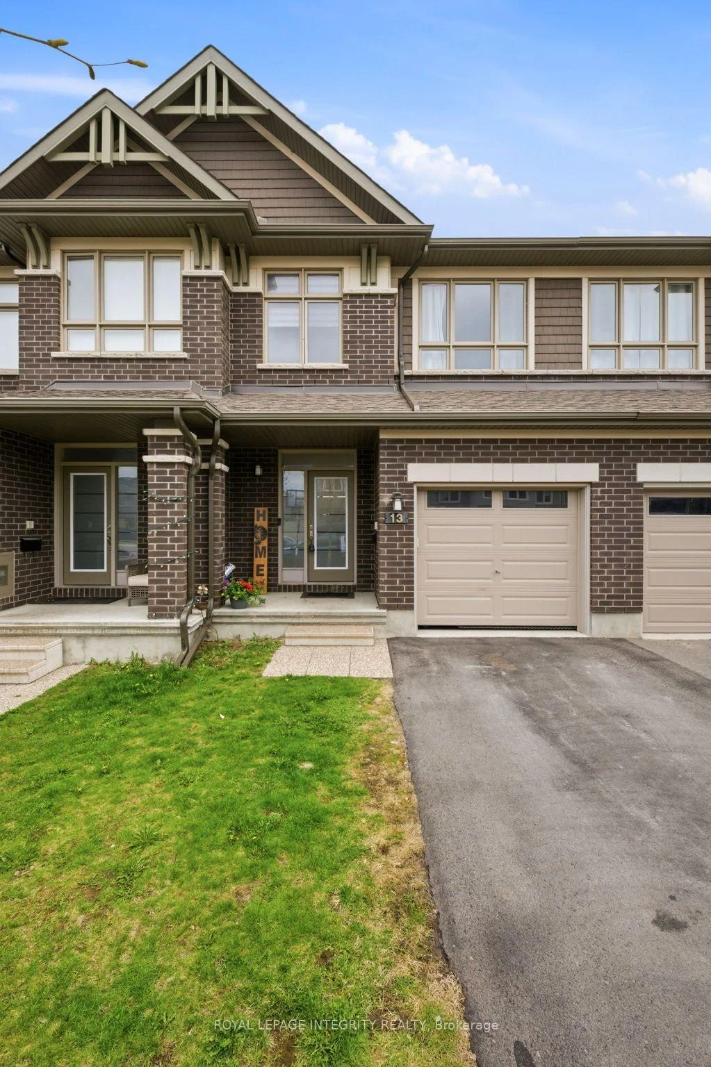 Photo 9 of 13 Brixton Way, Ottawa, Stittsville (South) — HOMEH
