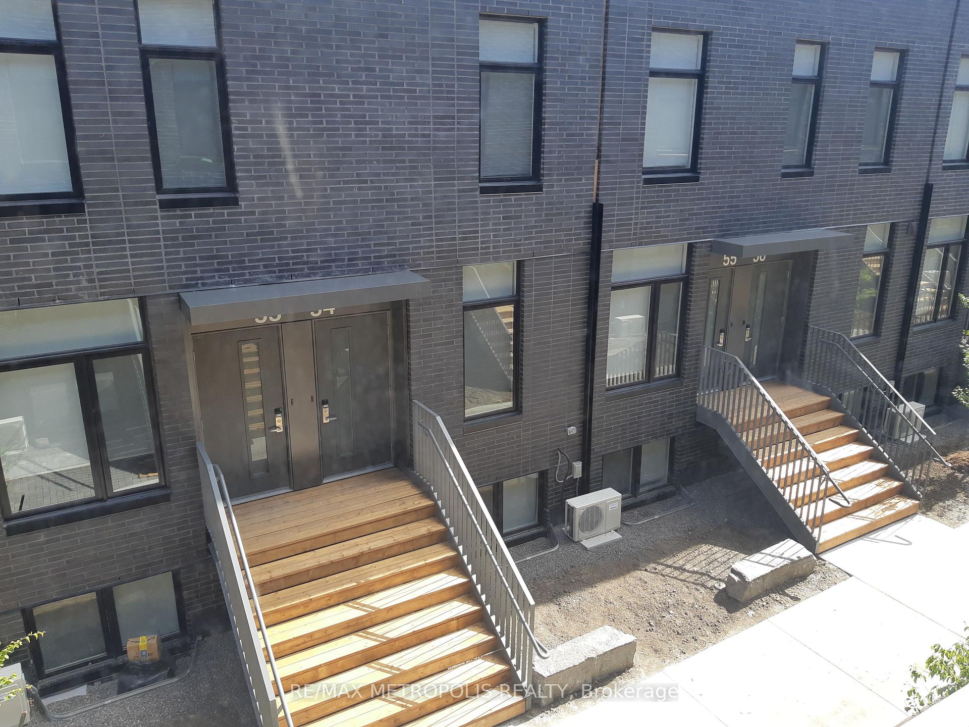 Photo 1 of Unit 70, 1760 Simcoe Street, Oshawa, Samac — HOMEH