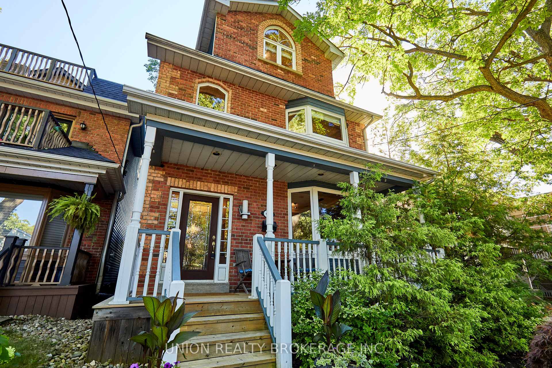 Photo 2 of 97 Beech Avenue, Toronto, The Beaches — HOMEH