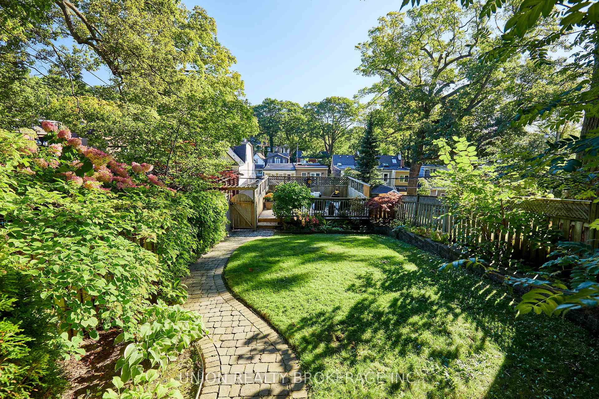 Photo 30 of 97 Beech Avenue, Toronto, The Beaches — HOMEH