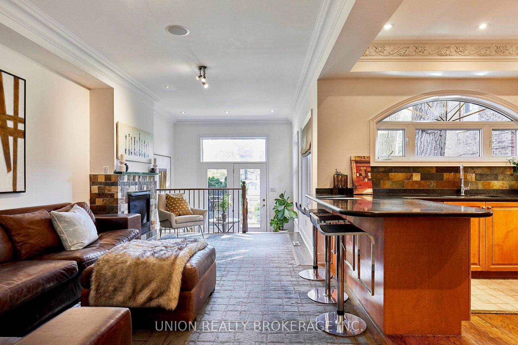 Photo 9 of 97 Beech Avenue, Toronto, The Beaches — HOMEH