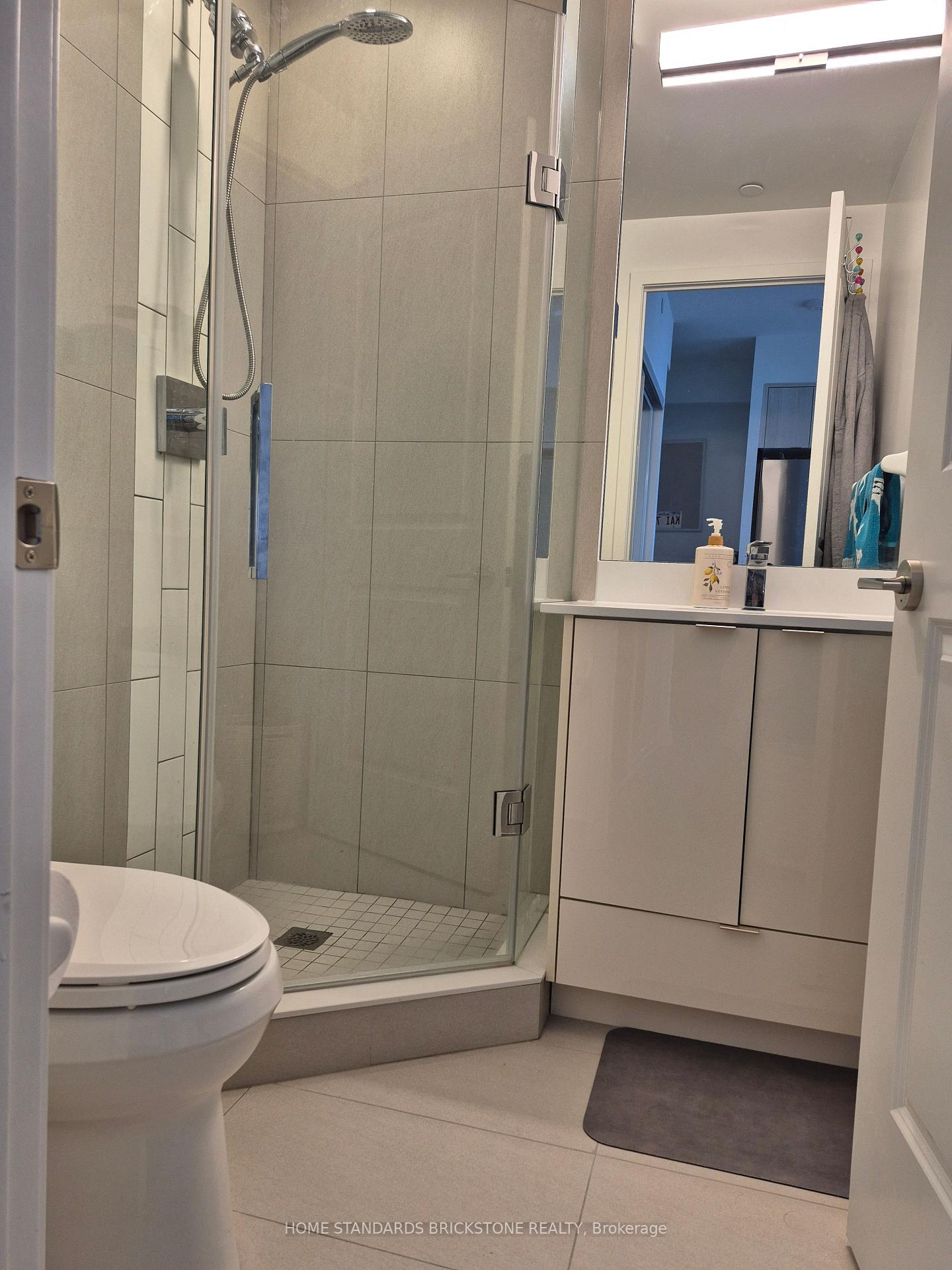 Photo 5 of Unit 4206, 100 Dalhousie Street, Toronto, Church-Yonge Corridor — HOMEH