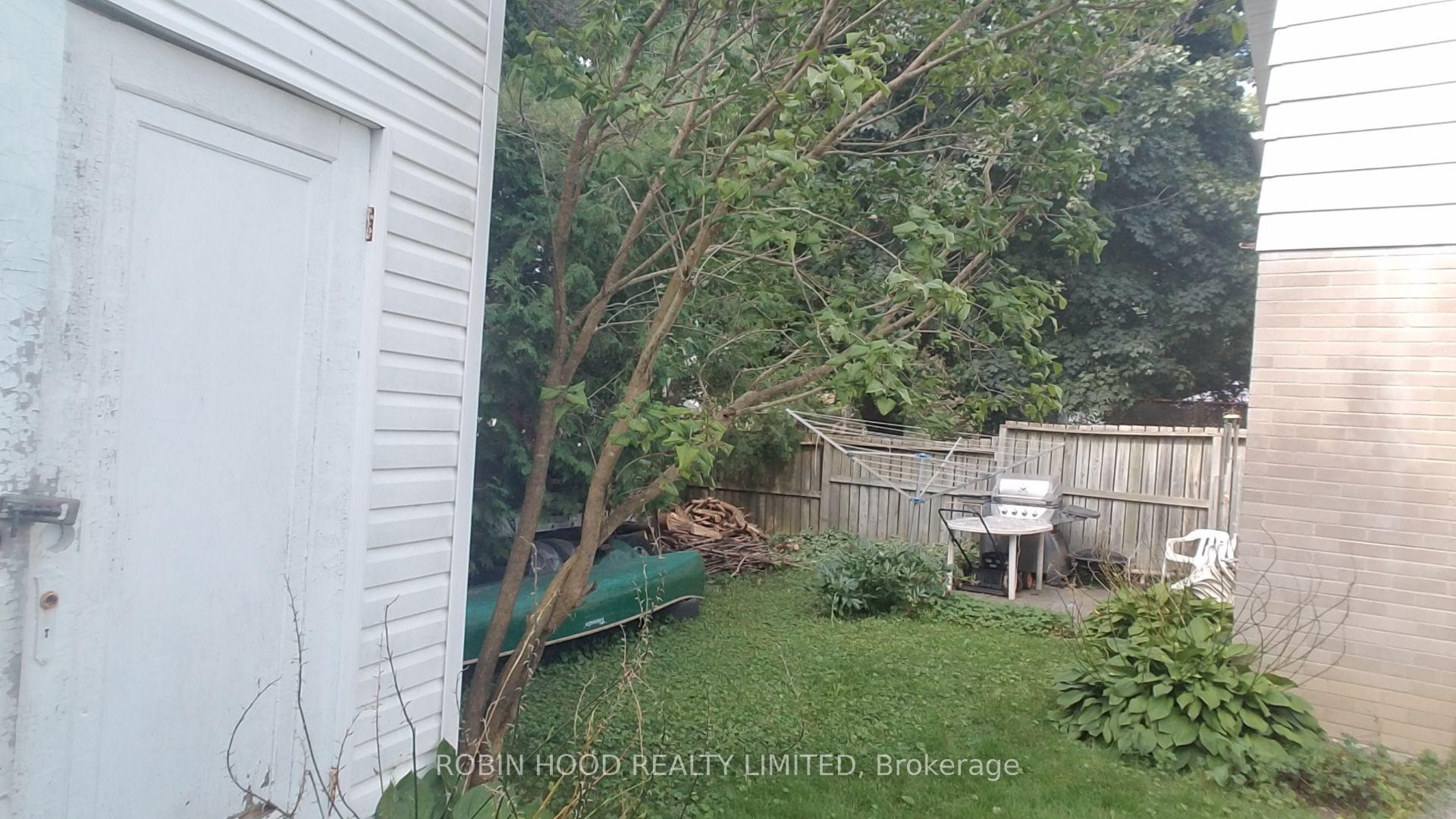 Photo 31 of Unit 1, 86A Bernick Drive, Barrie, Grove East — HOMEH