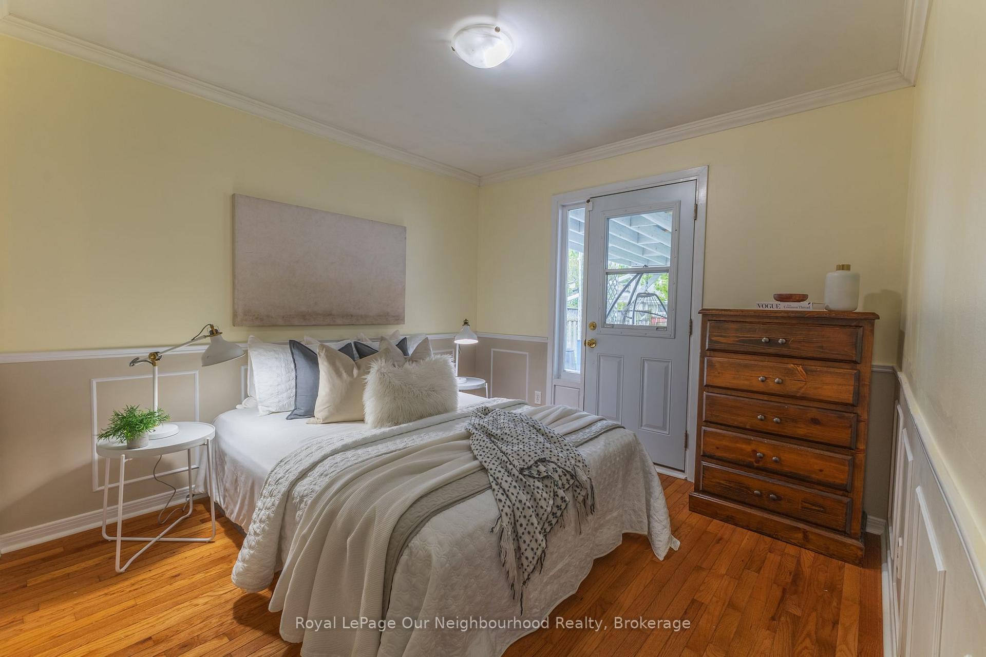 Photo 21 of 26 Ashdale Crescent, Clarington, Bowmanville — HOMEH