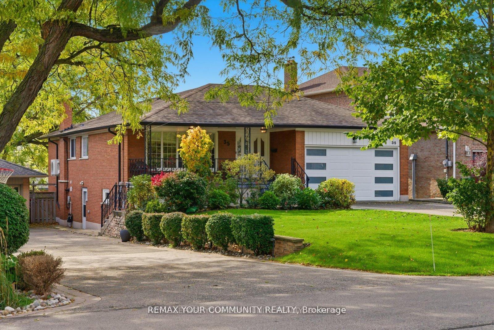 Photo 2 of 35 Sunvale Drive, Etobicoke, Willowridge-Martingrove-Richview — HOMEH