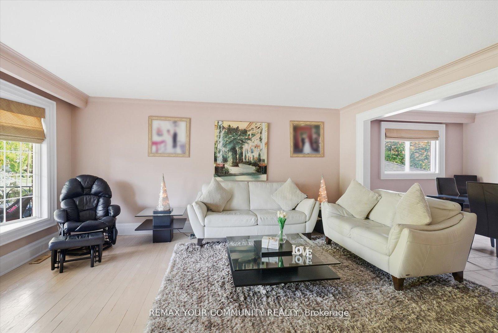 Photo 8 of 35 Sunvale Drive, Etobicoke, Willowridge-Martingrove-Richview — HOMEH