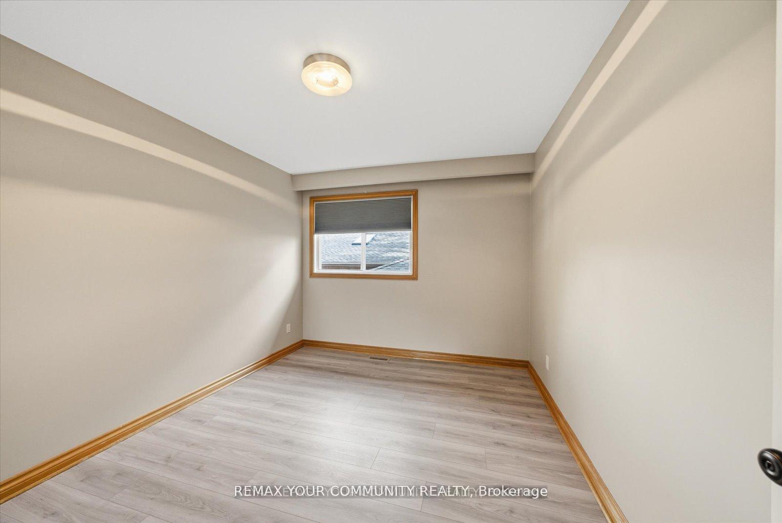 Photo 20 of 35 Sunvale Drive, Etobicoke, Willowridge-Martingrove-Richview — HOMEH