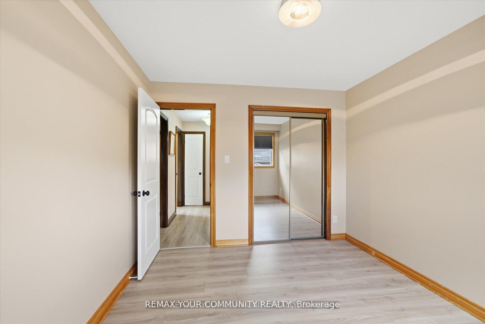 Photo 21 of 35 Sunvale Drive, Etobicoke, Willowridge-Martingrove-Richview — HOMEH