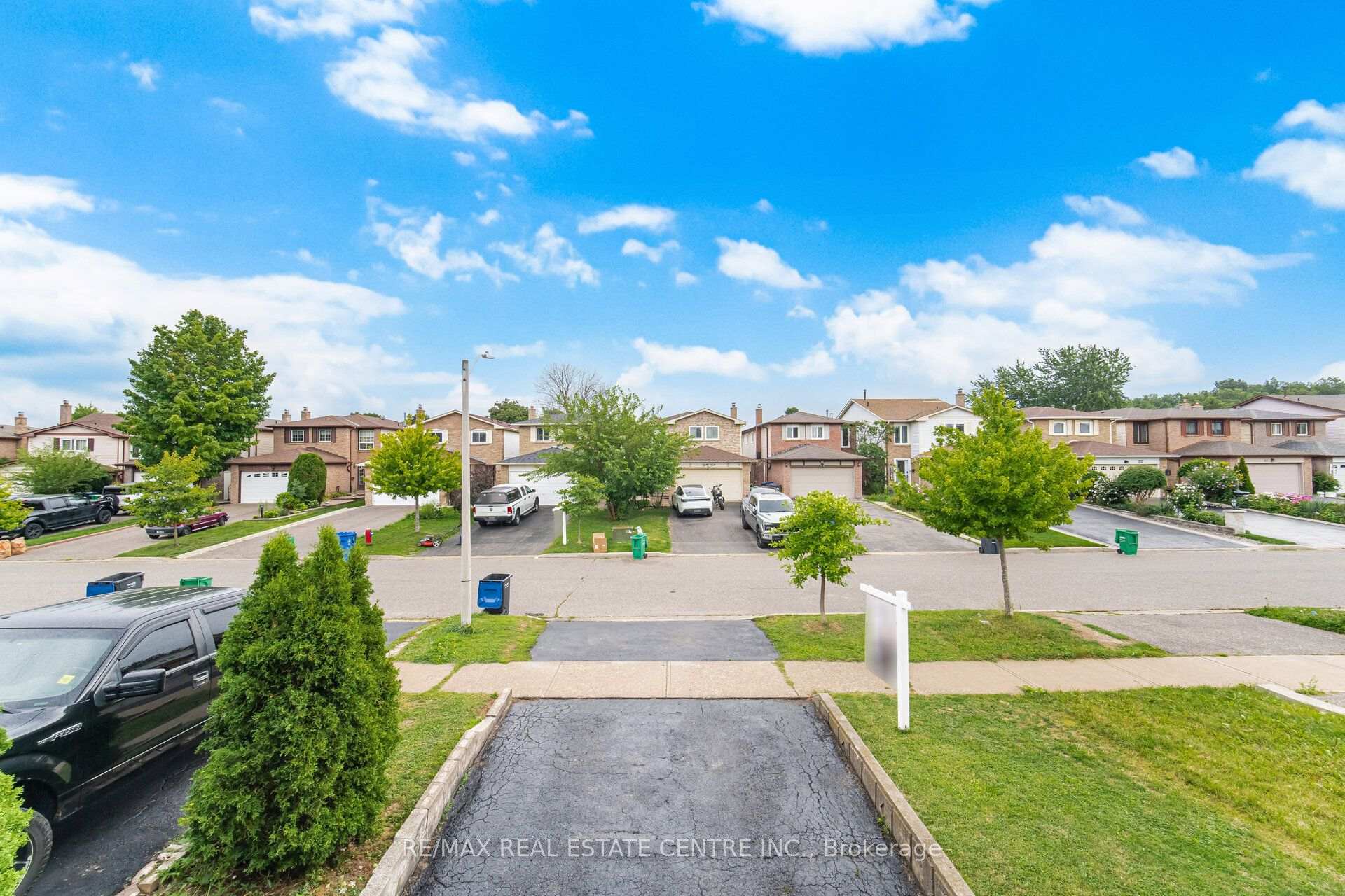Photo 41 of 13 Dafoe Crescent, Brampton, Fletcher's West — HOMEH