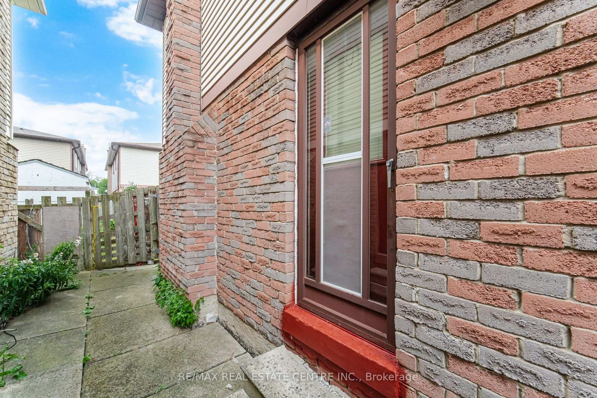 Photo 42 of 13 Dafoe Crescent, Brampton, Fletcher's West — HOMEH