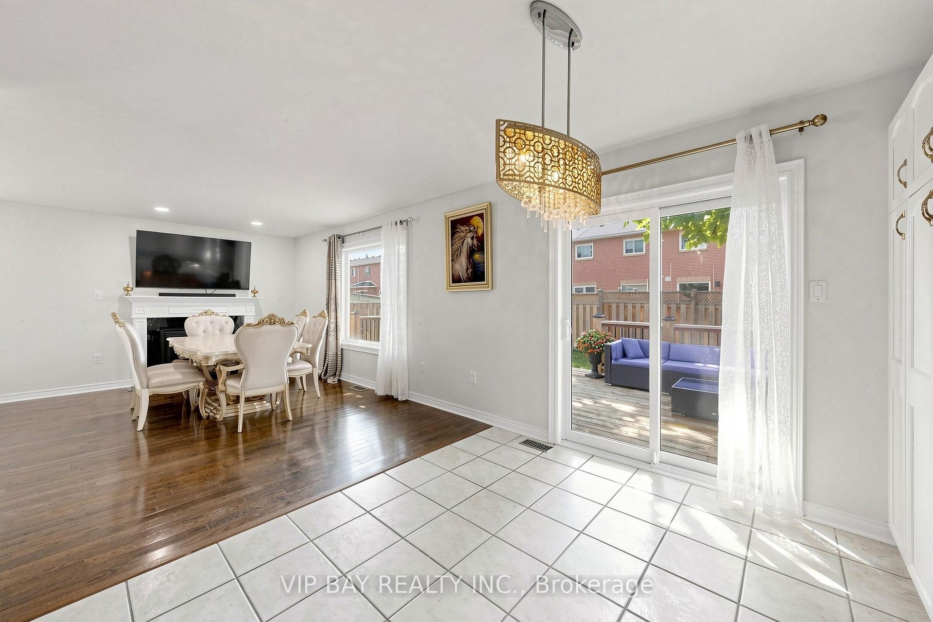 Photo 9 of 77 Amberview Drive, Georgina, Keswick South — HOMEH
