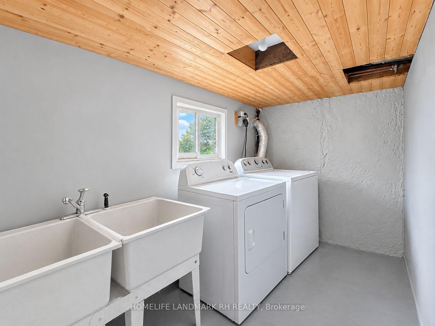 Photo 26 of 217 Limeridge Road W, Hamilton, Rolston — HOMEH