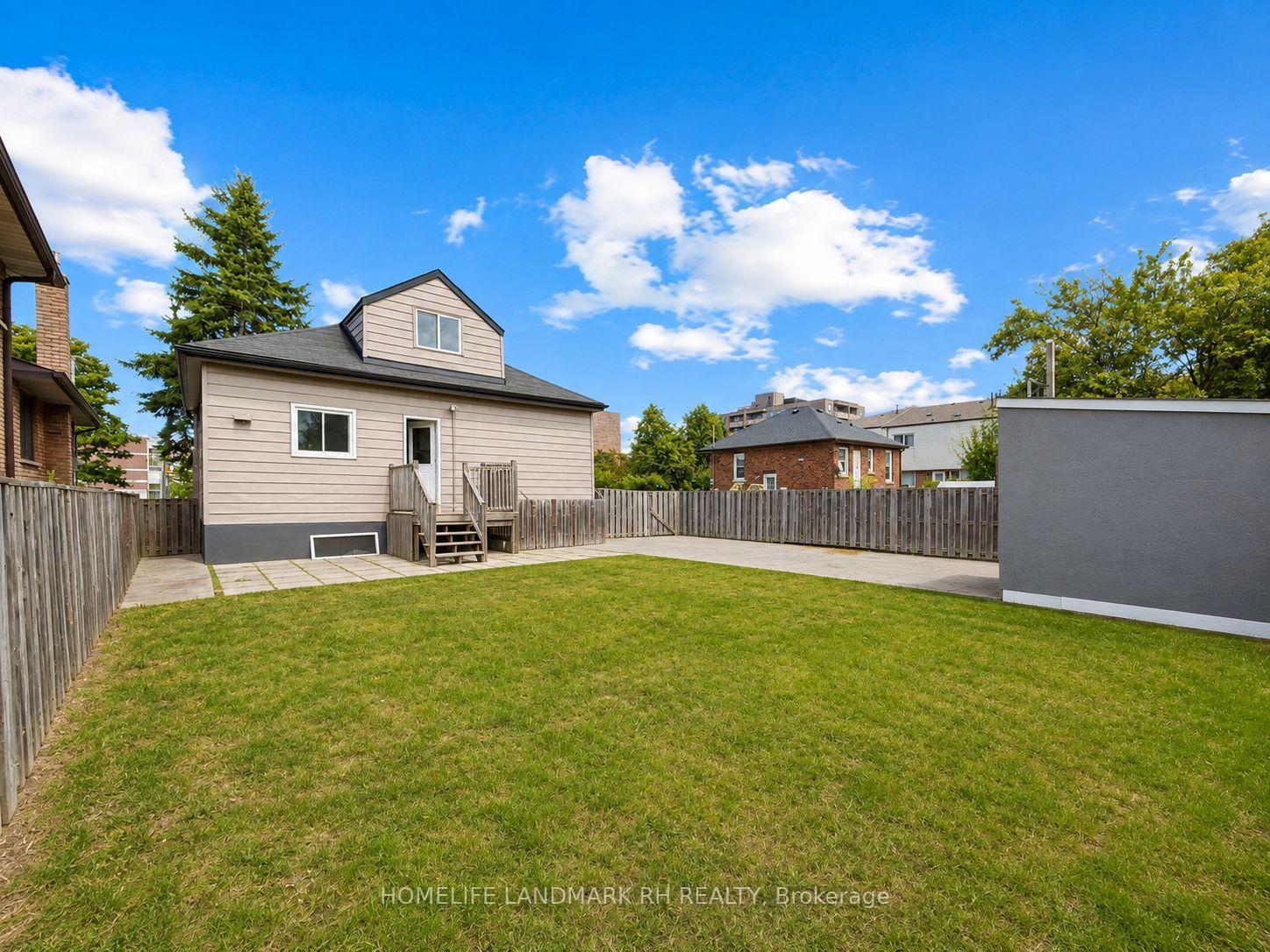 Photo 29 of 217 Limeridge Road W, Hamilton, Rolston — HOMEH