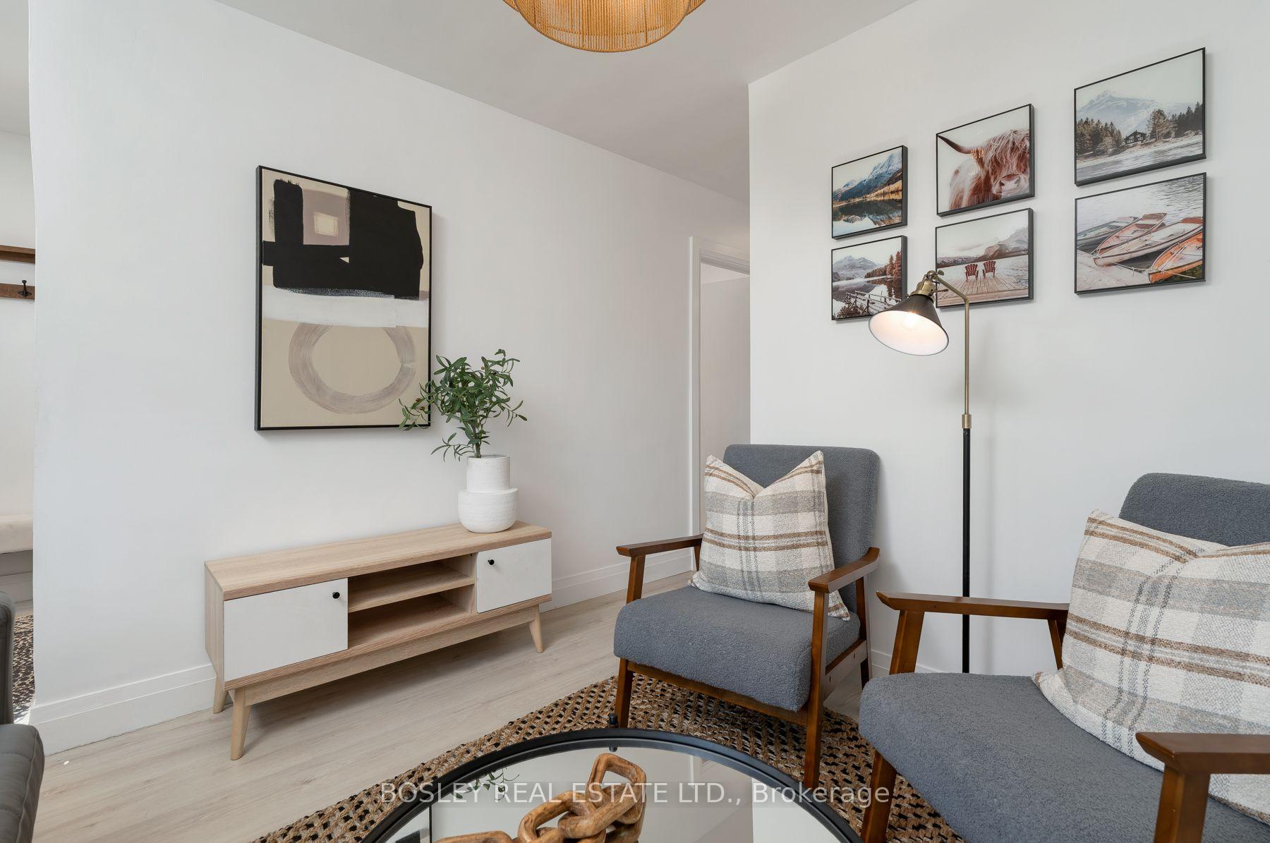 Photo 8 of 29 Blakley Avenue, Toronto, Rockcliffe-Smythe — HOMEH