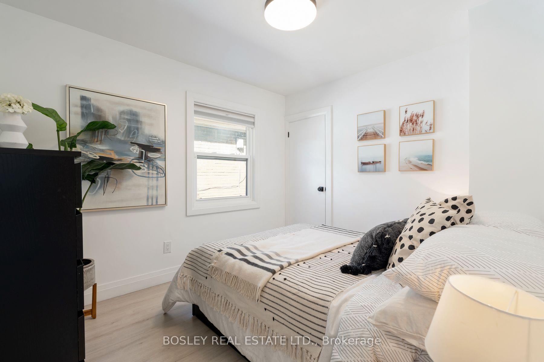 Photo 15 of 29 Blakley Avenue, Toronto, Rockcliffe-Smythe — HOMEH