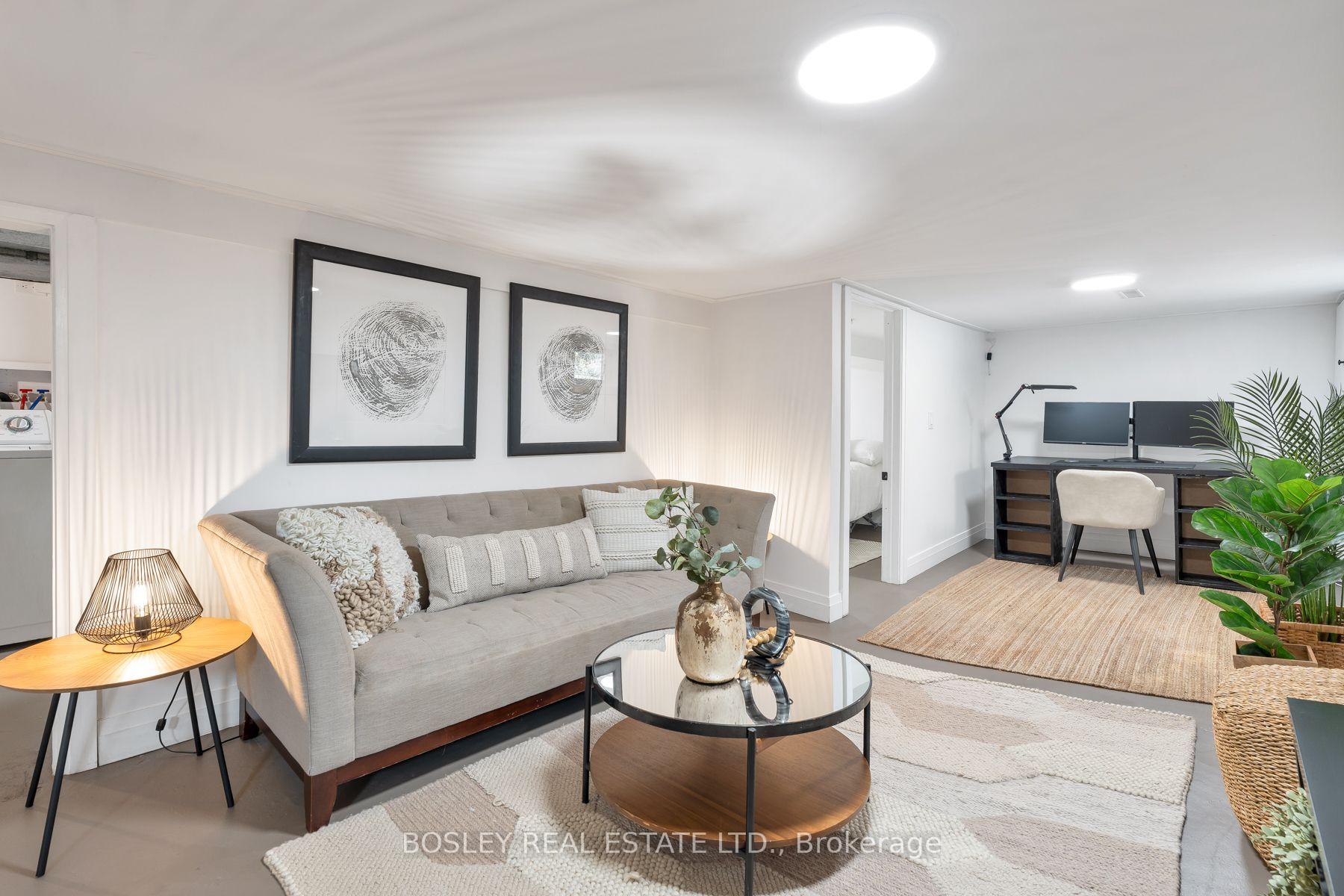 Photo 16 of 29 Blakley Avenue, Toronto, Rockcliffe-Smythe — HOMEH