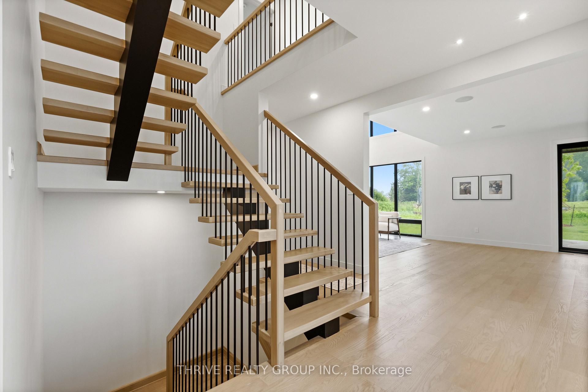 Photo 7 of 4067 Fallingbrook Road, London, South V — HOMEH