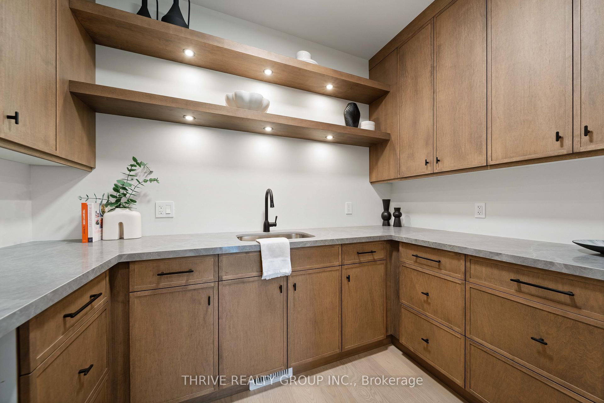Photo 13 of 4067 Fallingbrook Road, London, South V — HOMEH
