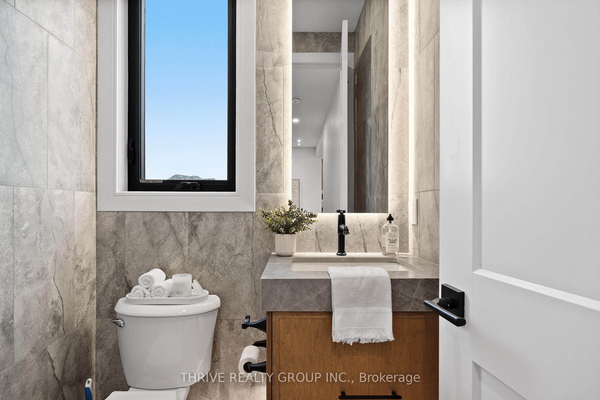 Photo 18 of 4067 Fallingbrook Road, London, South V — HOMEH