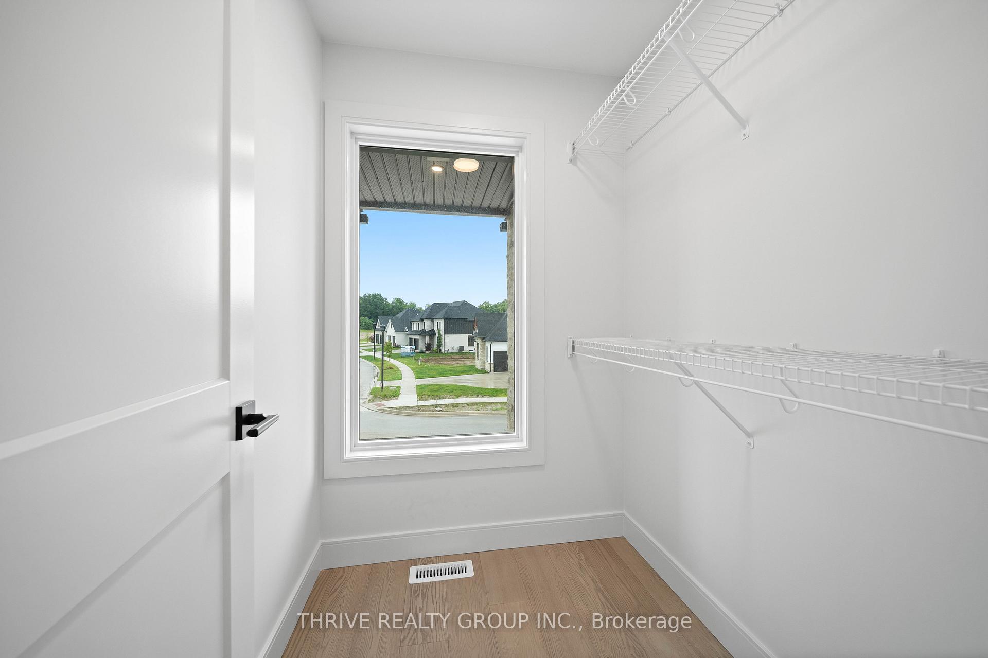 Photo 31 of 4067 Fallingbrook Road, London, South V — HOMEH
